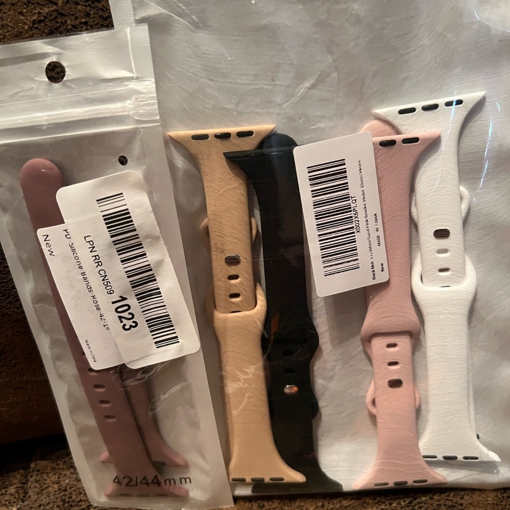 Apple Watch Series 3- 42/44MM